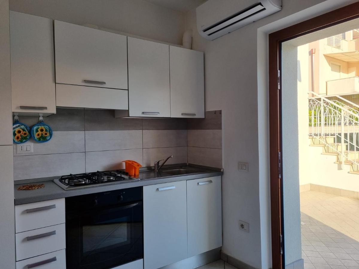 ليدو دي فيرمو Appartamenti Smeraldo المظهر الخارجي الصورة